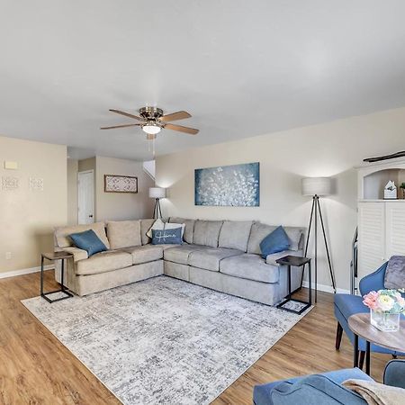 Serene 3 Bedroom Home, Nrm, Wi-Fi, Parking, Queen Bed デペレ エクステリア 写真